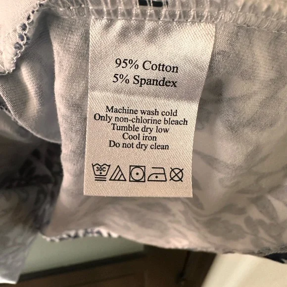 Duffield Lane Fiona dress in Morning Glory - Picture 4 of 4